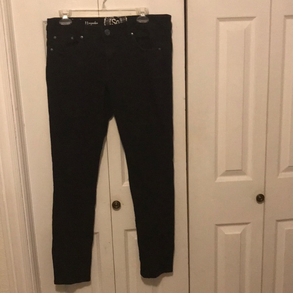 SO Denim - Black Skinny Jeans